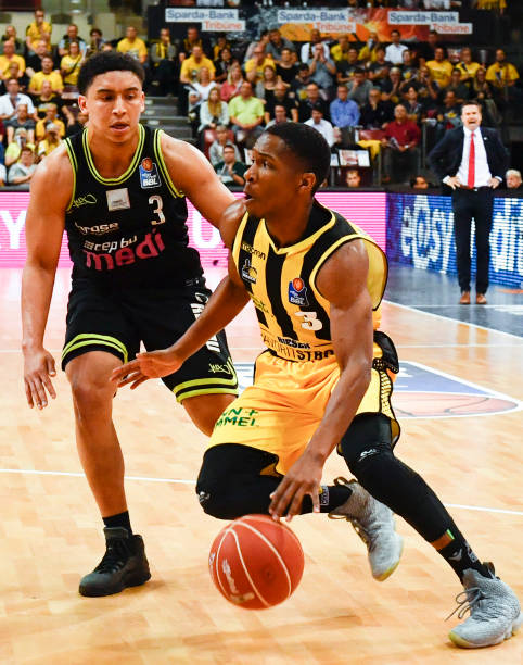 望推进两笔 望推进两笔