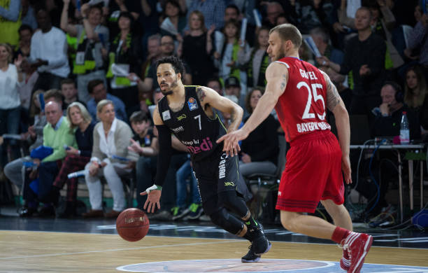 本场比赛 本场比赛